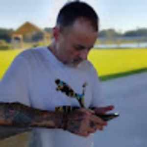 Meet your Posher, Chris